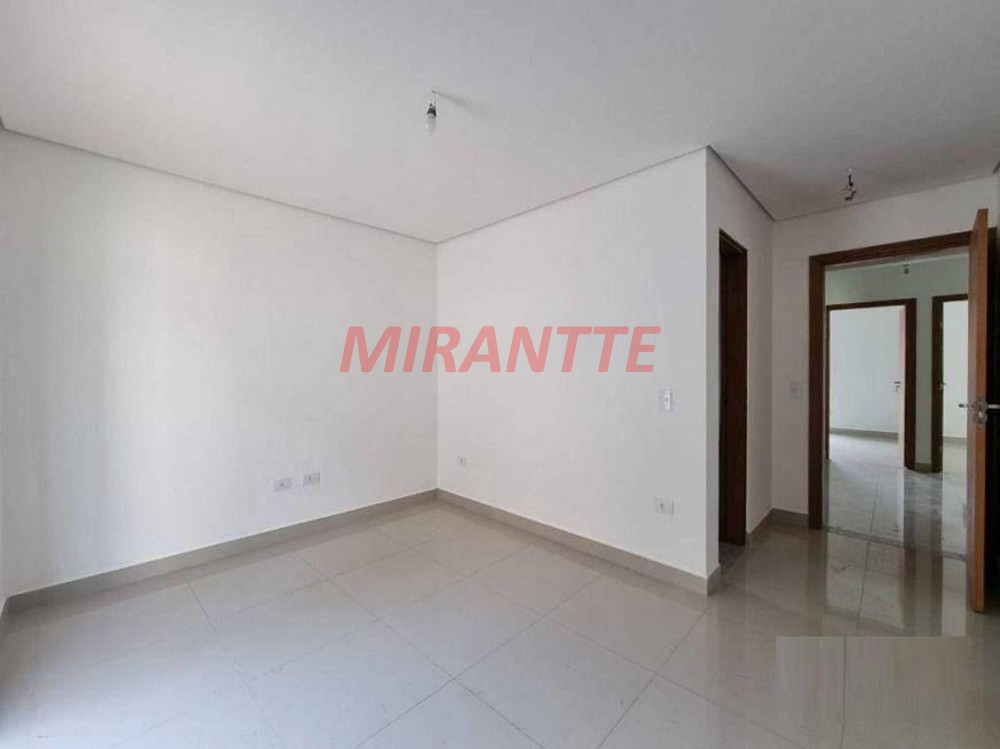 Sobrado de 185m² com 4 quartos em Tremembe