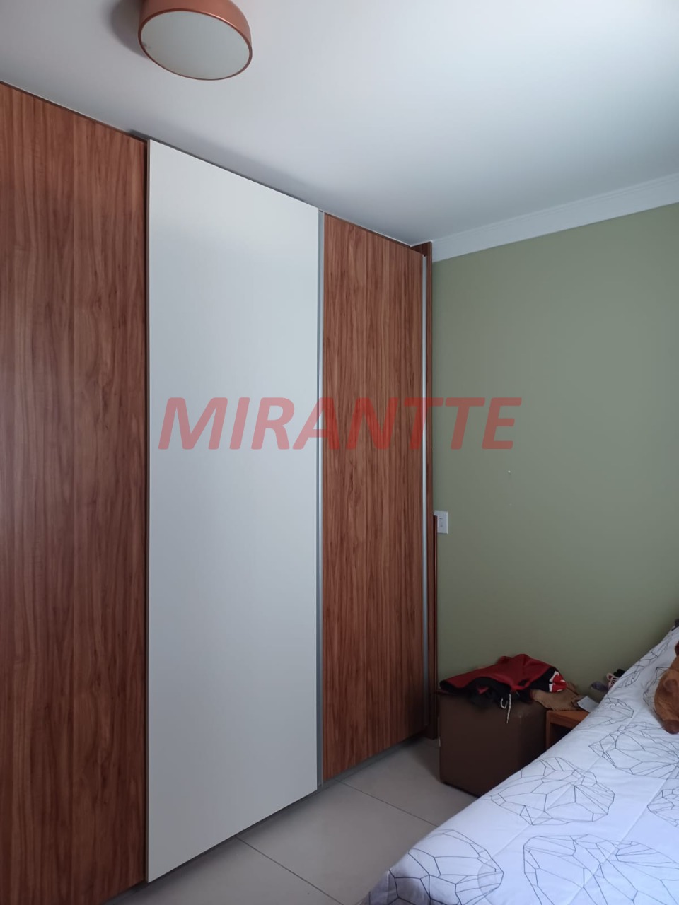 Sobrado de 118m² com 3 quartos em Santa Terezinha