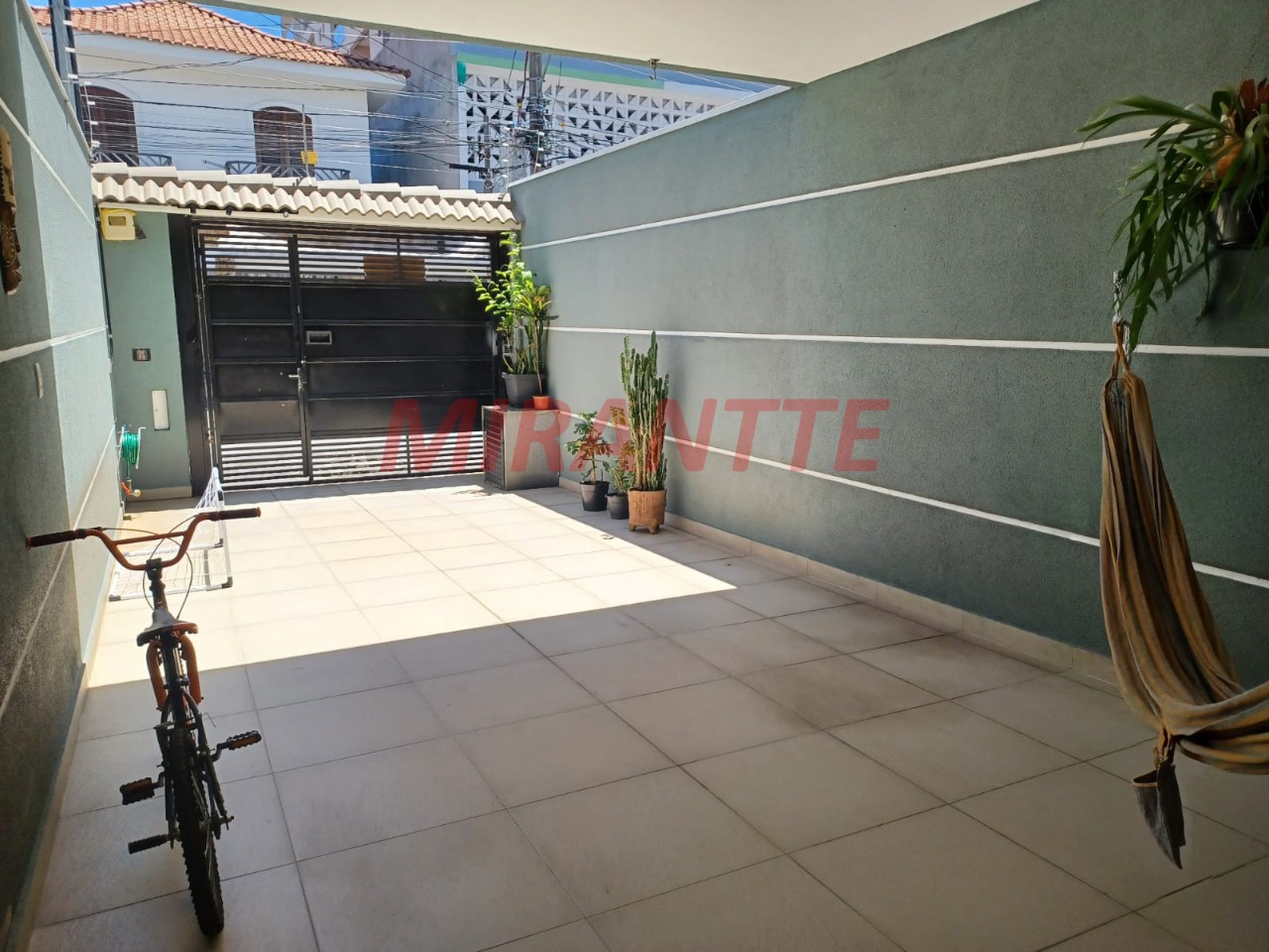 Sobrado de 118m² com 3 quartos em Santa Terezinha