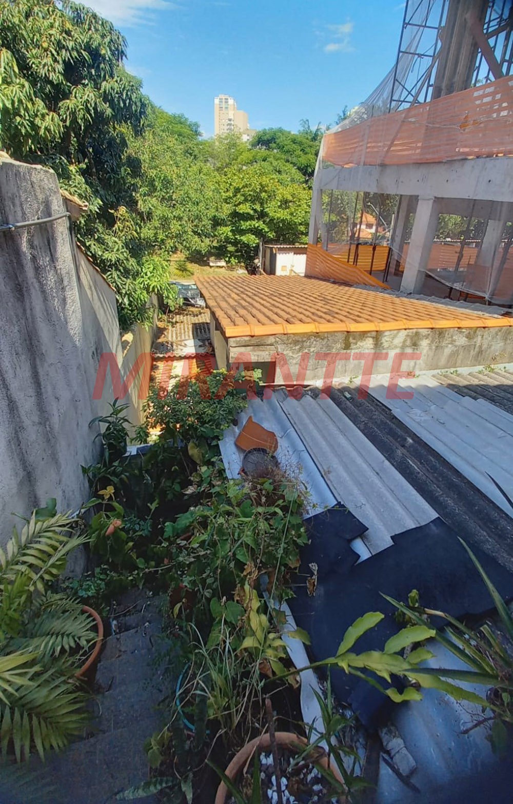 Sobrado de 220m² com 6 quartos em Jardim São Paulo