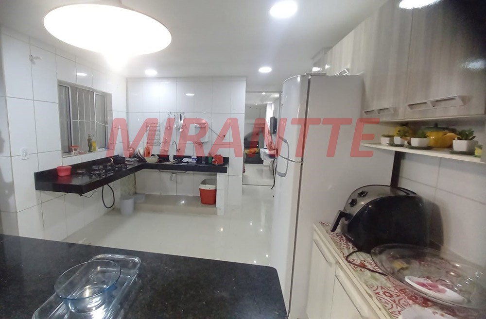 Sobrado de 220m² com 6 quartos em Jardim São Paulo