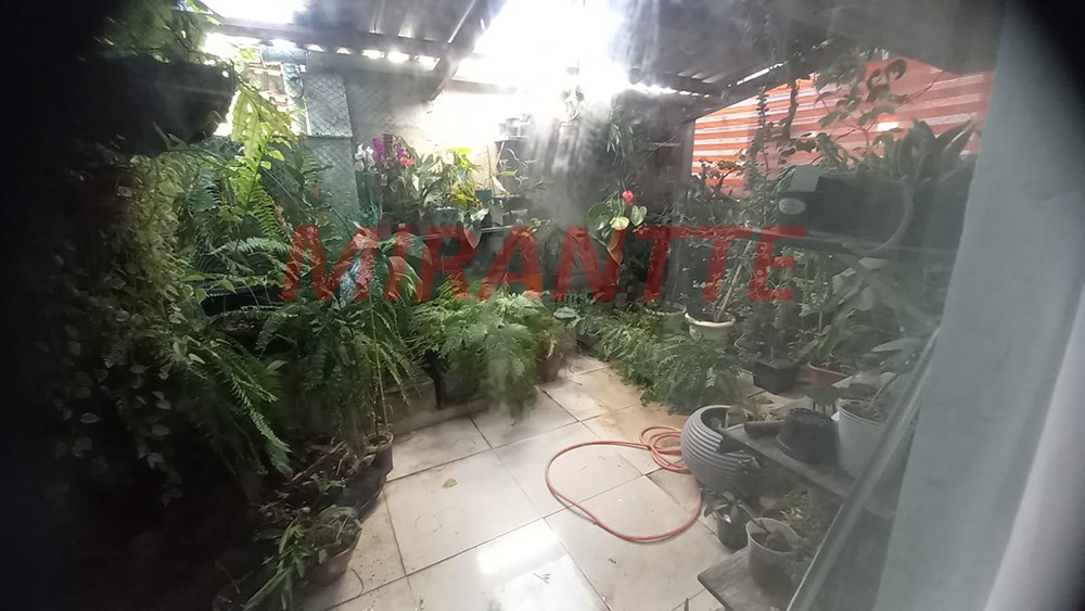 Sobrado de 220m² com 6 quartos em Jardim São Paulo