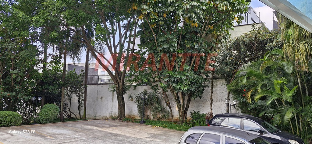 Apartamento de 90m² com 3 quartos em Vila Ester