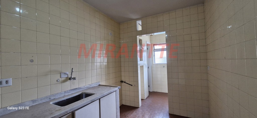 Apartamento de 90m² com 3 quartos em Vila Ester
