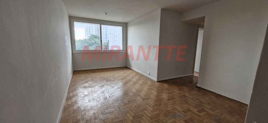 Apartamento de 90m² com 3 quartos em Vila Ester