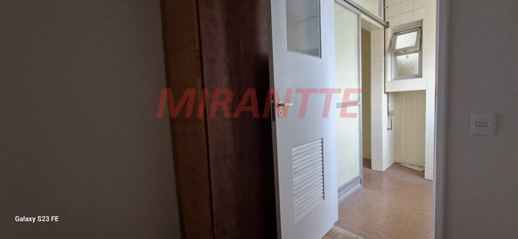 Apartamento de 90m² com 3 quartos em Vila Ester