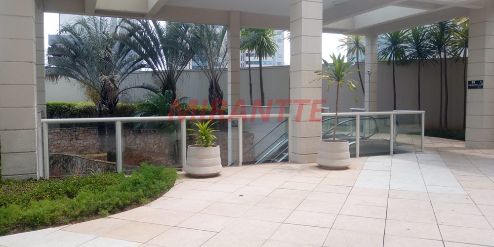 Conjunto comercial de 42m² em Barra Funda