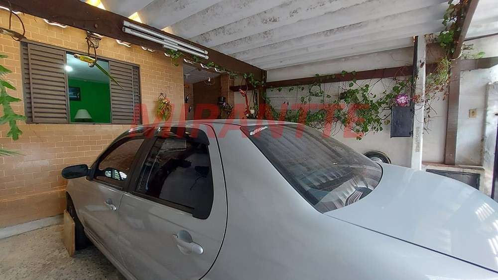 Casa terrea de 100m² com 4 quartos em Vila Dionisia