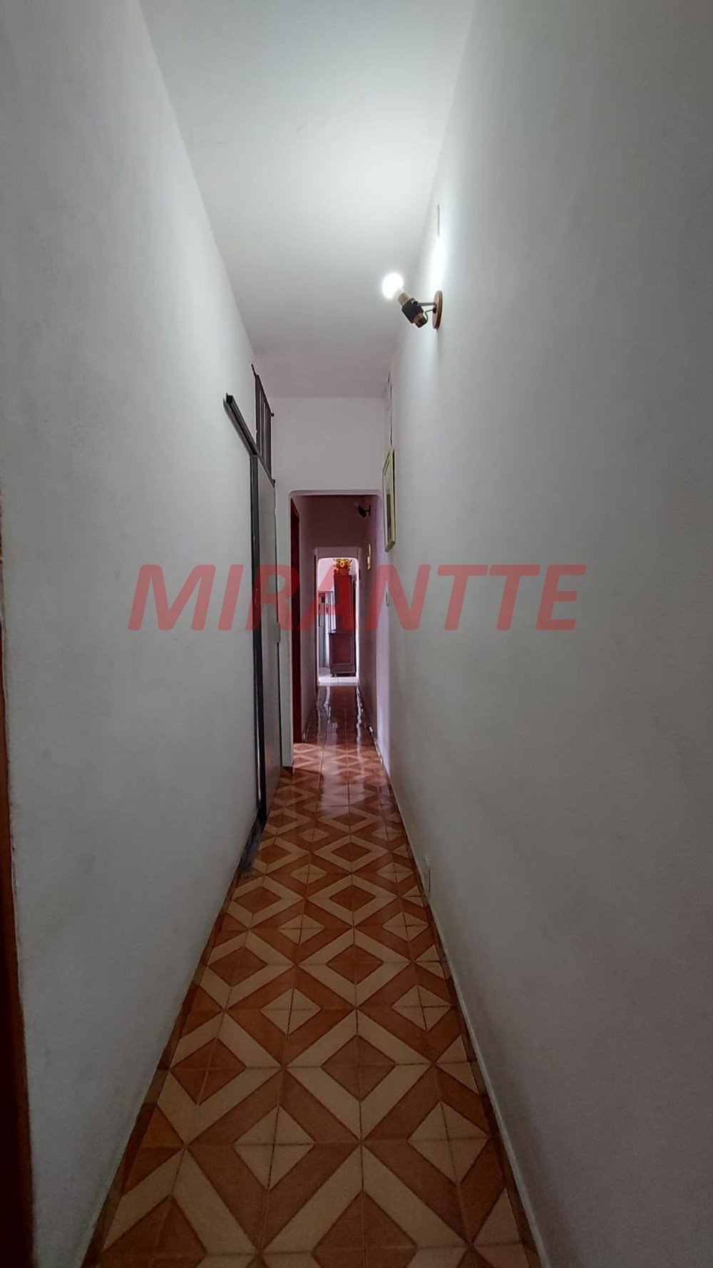 Casa terrea de 100m² com 4 quartos em Vila Dionisia