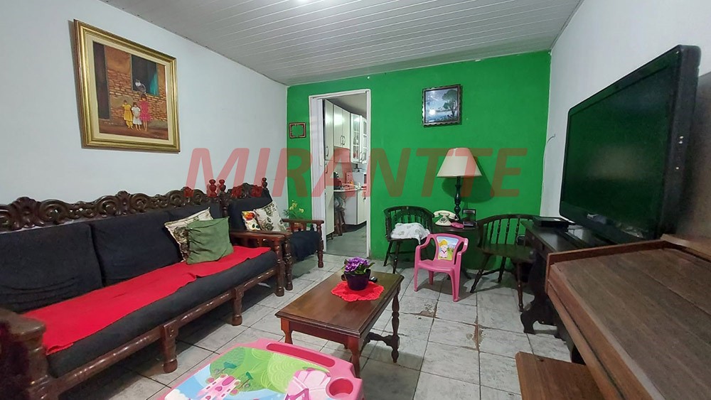 Casa terrea de 100m² com 4 quartos em Vila Dionisia