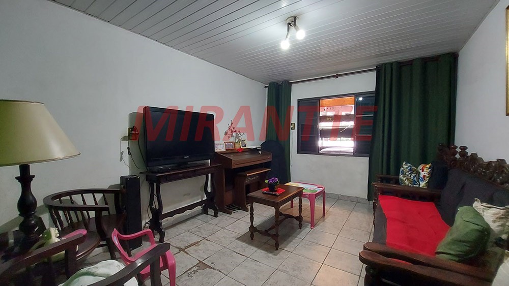 Casa terrea de 100m² com 4 quartos em Vila Dionisia