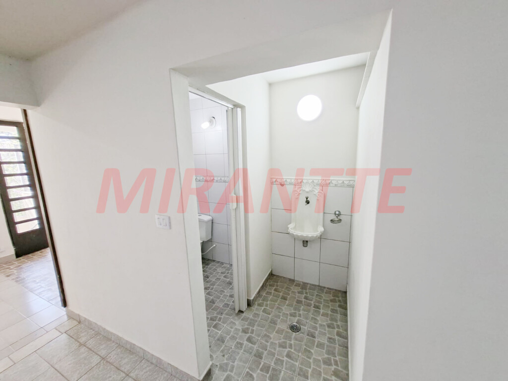 Sobrado de 206m² com 4 quartos em Imirim