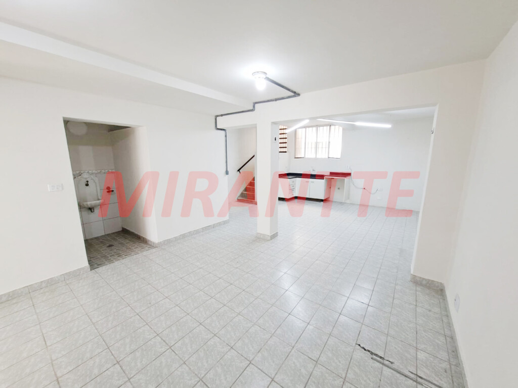 Sobrado de 206m² com 4 quartos em Imirim