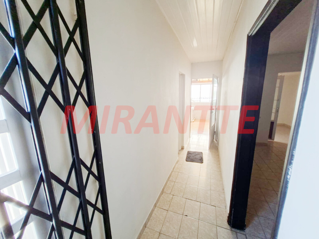 Sobrado de 206m² com 4 quartos em Imirim