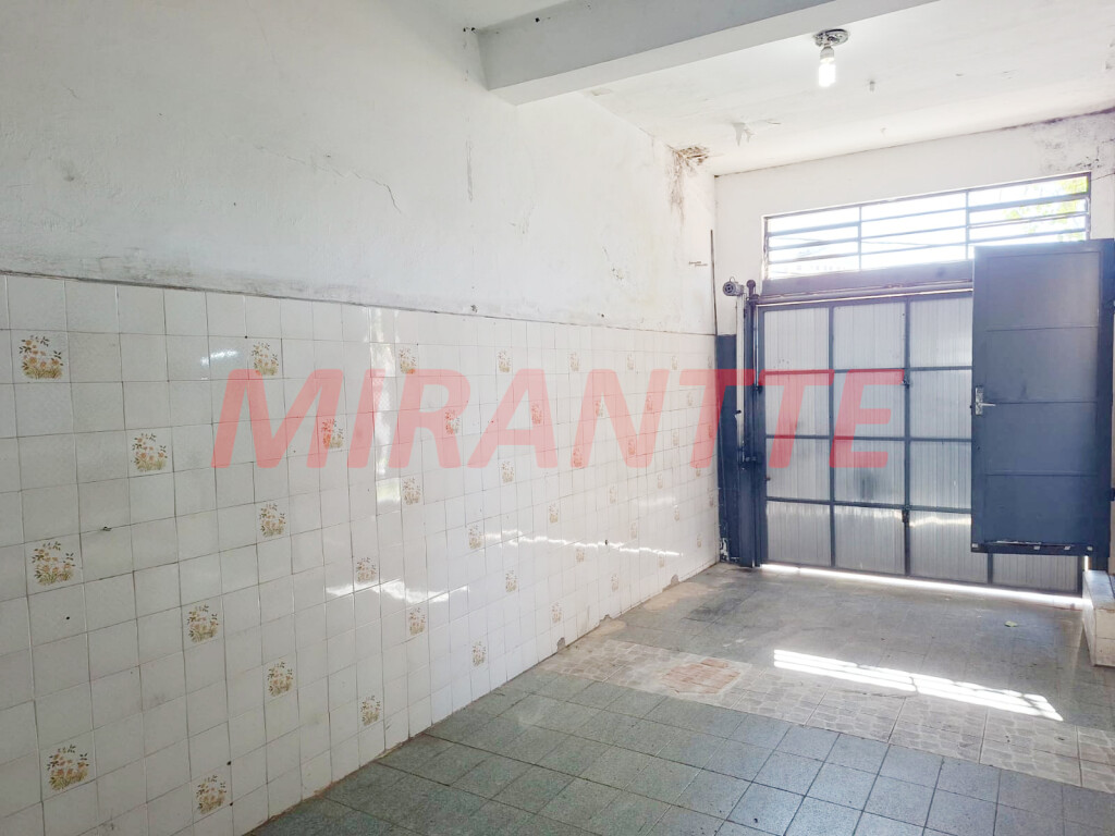 Sobrado de 206m² com 4 quartos em Imirim