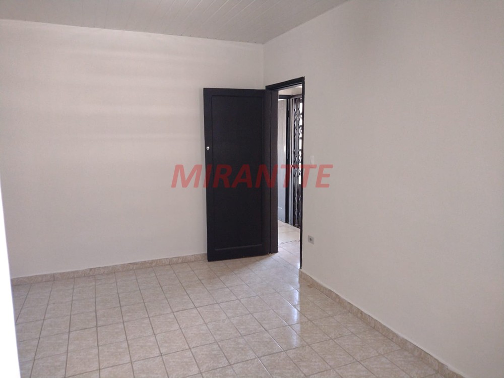 Sobrado de 206m² com 4 quartos em Imirim