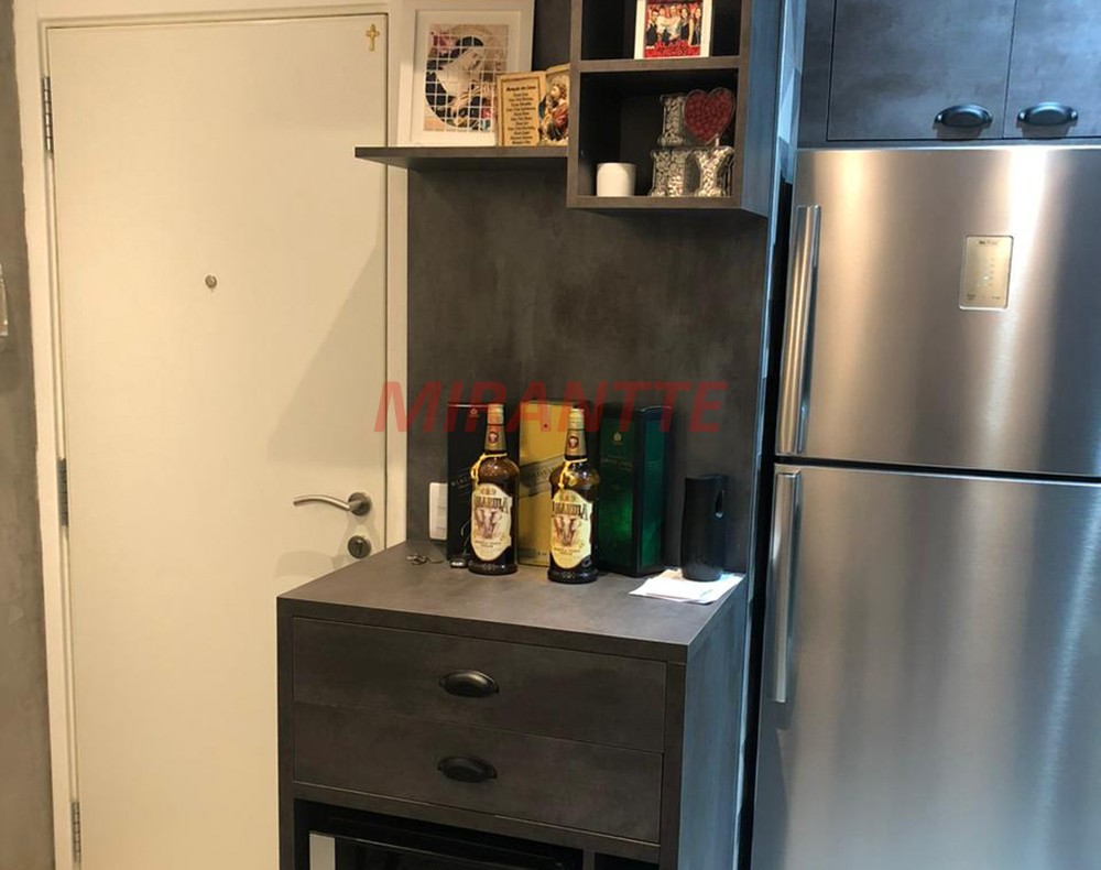 Apartamento de 73m² com 3 quartos em Cambuci