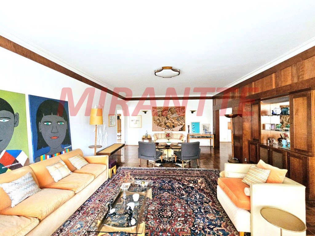 Apartamento de 276m² com 3 quartos em Jardim America