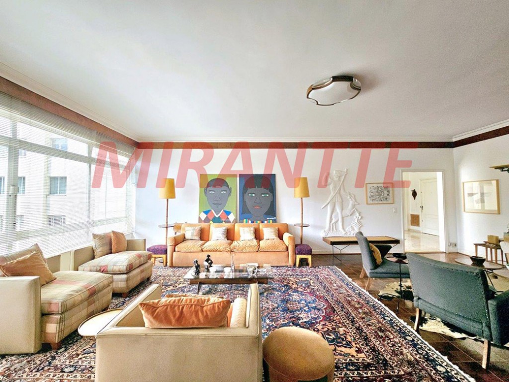 Apartamento de 276m² com 3 quartos em Jardim America