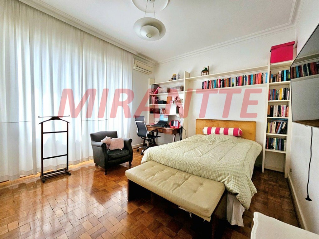Apartamento de 276m² com 3 quartos em Jardim America