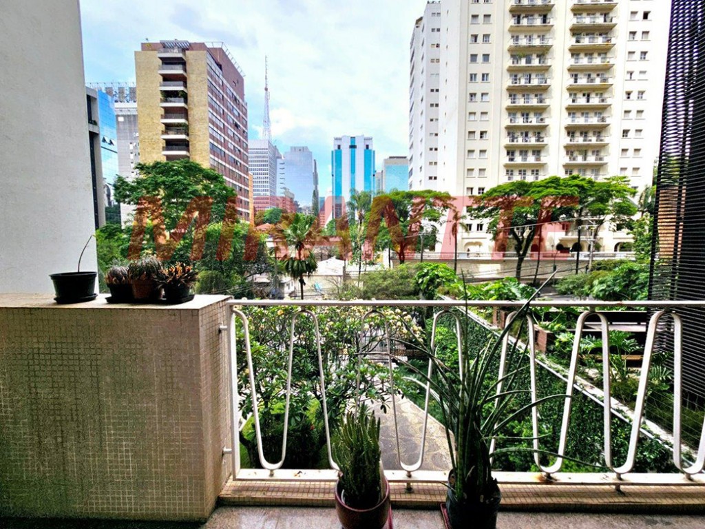 Apartamento de 276m² com 3 quartos em Jardim America