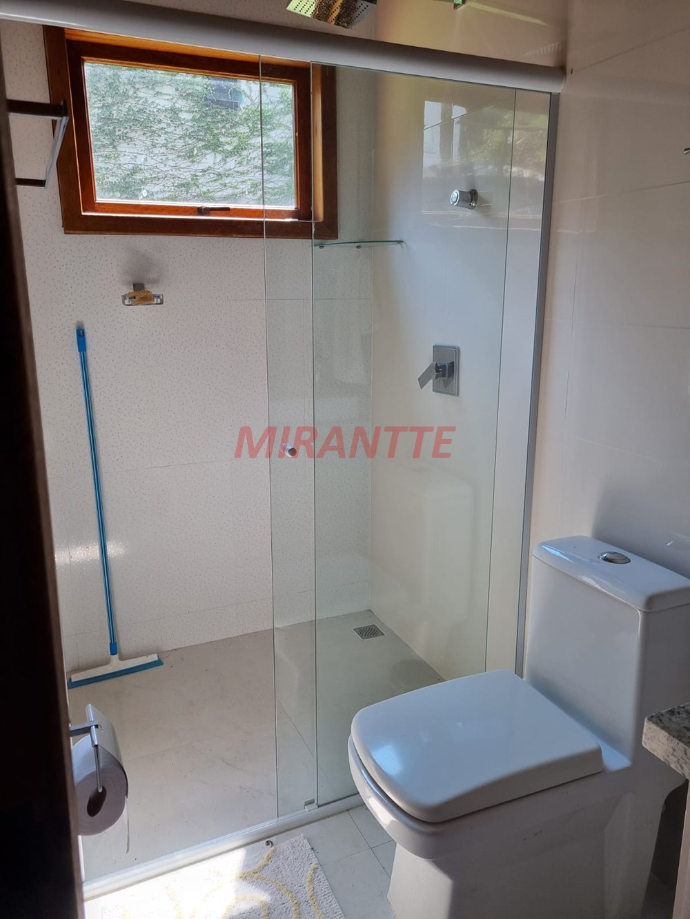Sobrado de 250m² com 3 quartos em Serra da Cantareira