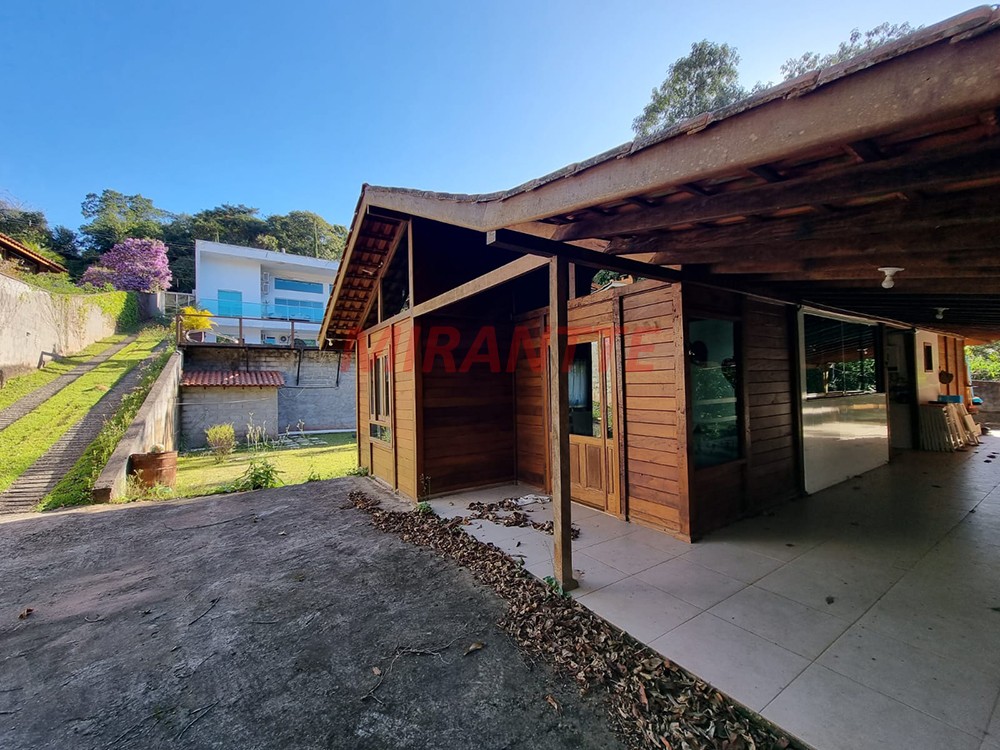 Sobrado de 250m² com 3 quartos em Serra da Cantareira