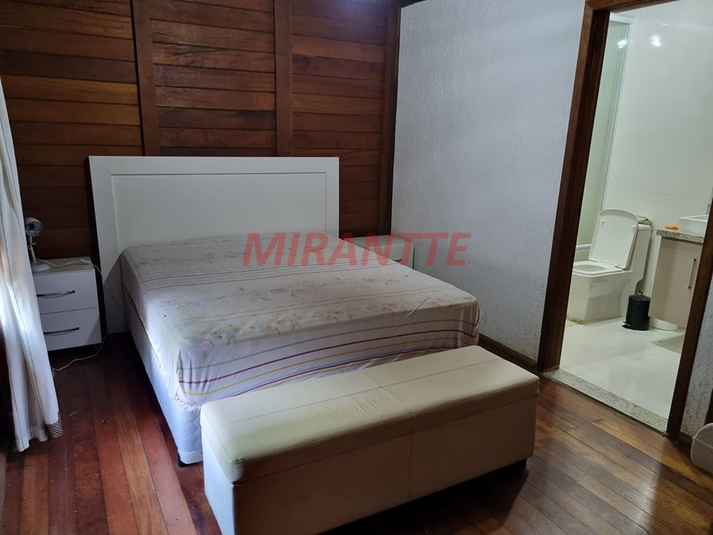 Sobrado de 250m² com 3 quartos em Serra da Cantareira