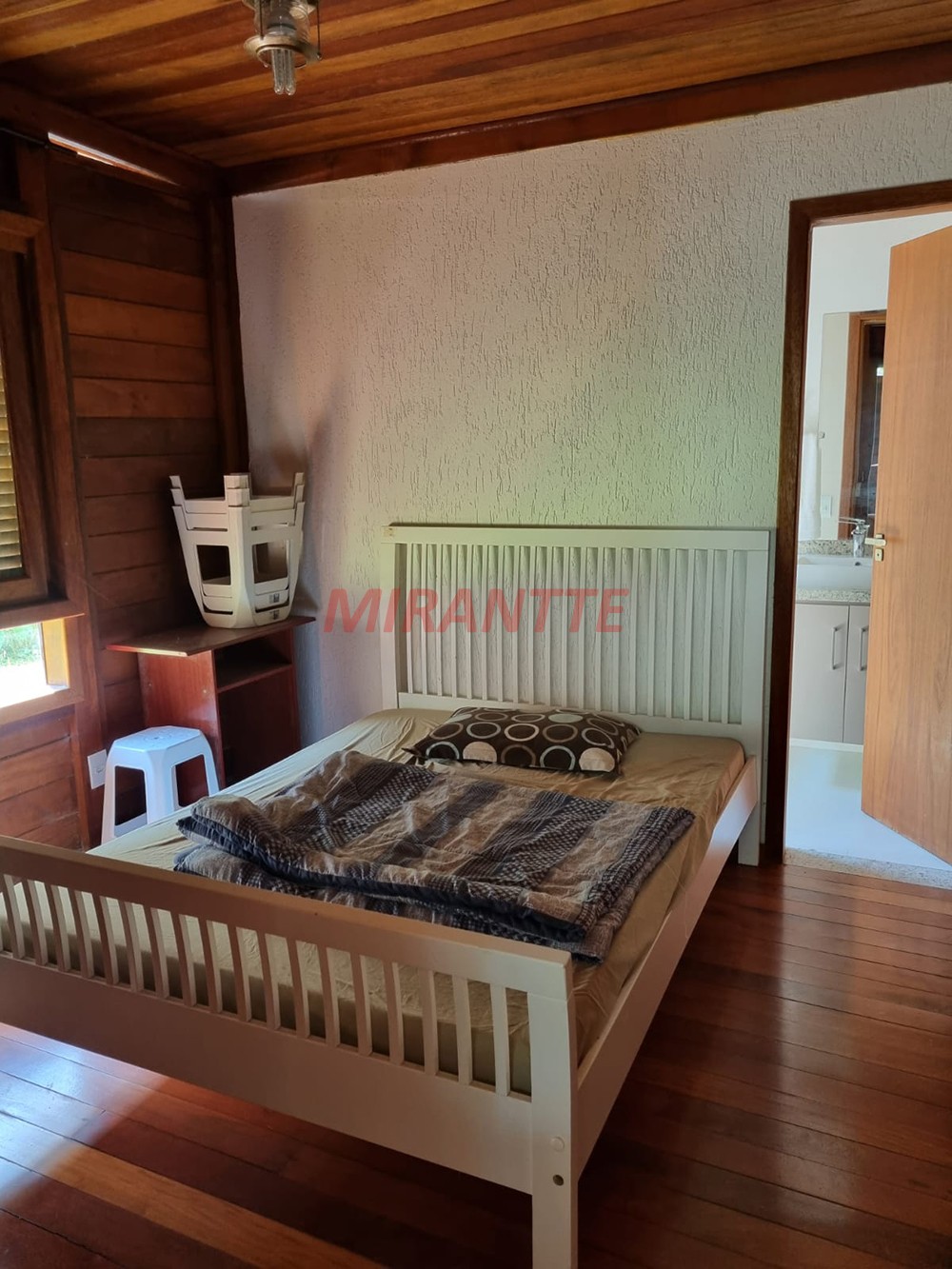 Sobrado de 250m² com 3 quartos em Serra da Cantareira