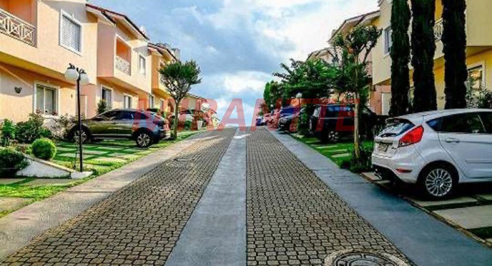 Cond. fechado de 170m² com 4 quartos em Vila Carrao