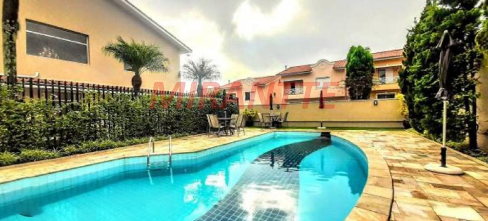 Cond. fechado de 170m² com 4 quartos em Vila Carrao