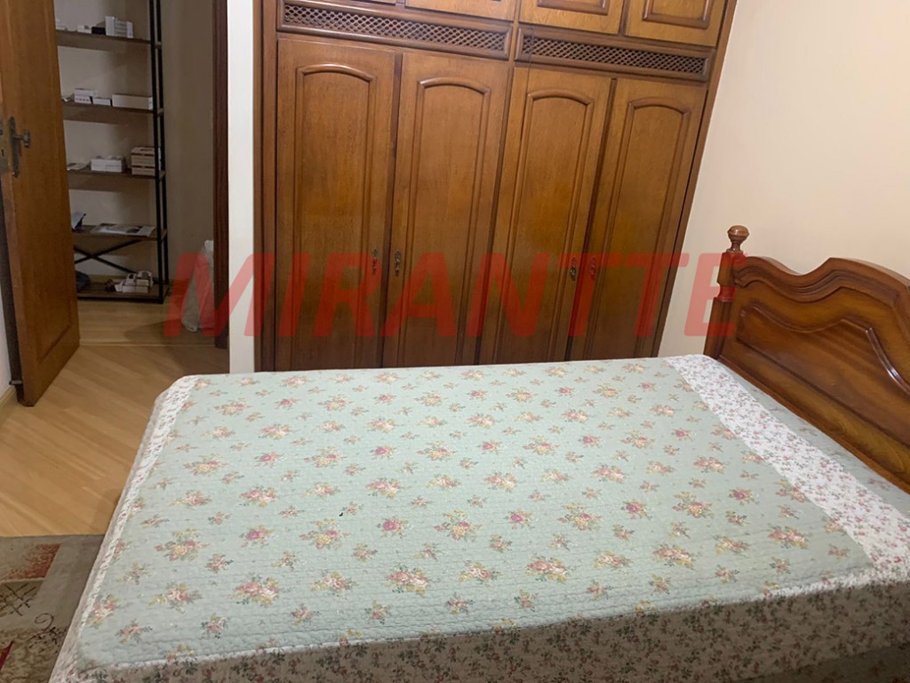 Apartamento de 194m² com 4 quartos em Água Fria