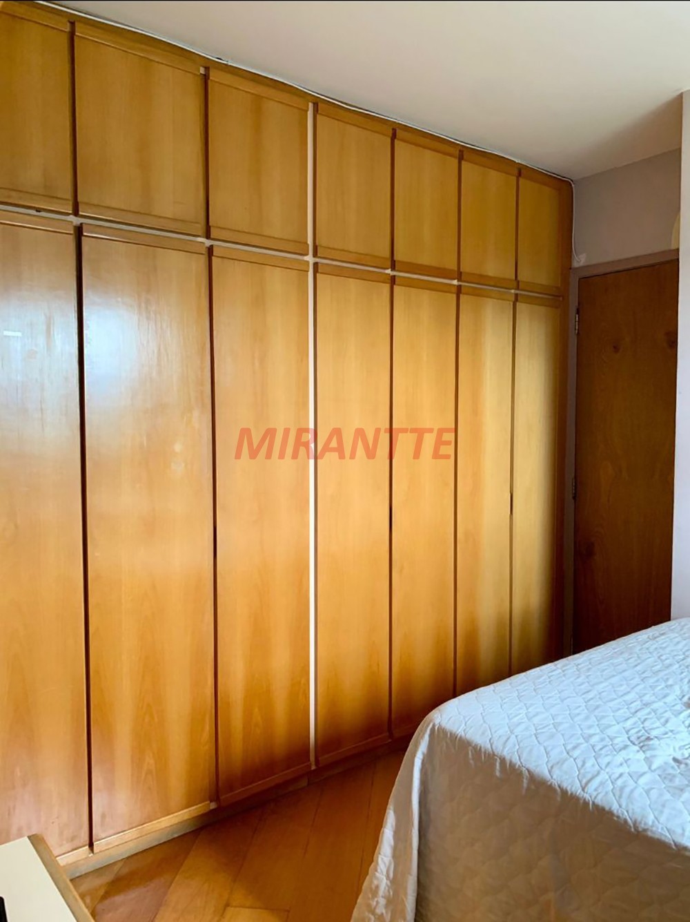 Apartamento de 154m² com 4 quartos em Horto Florestal