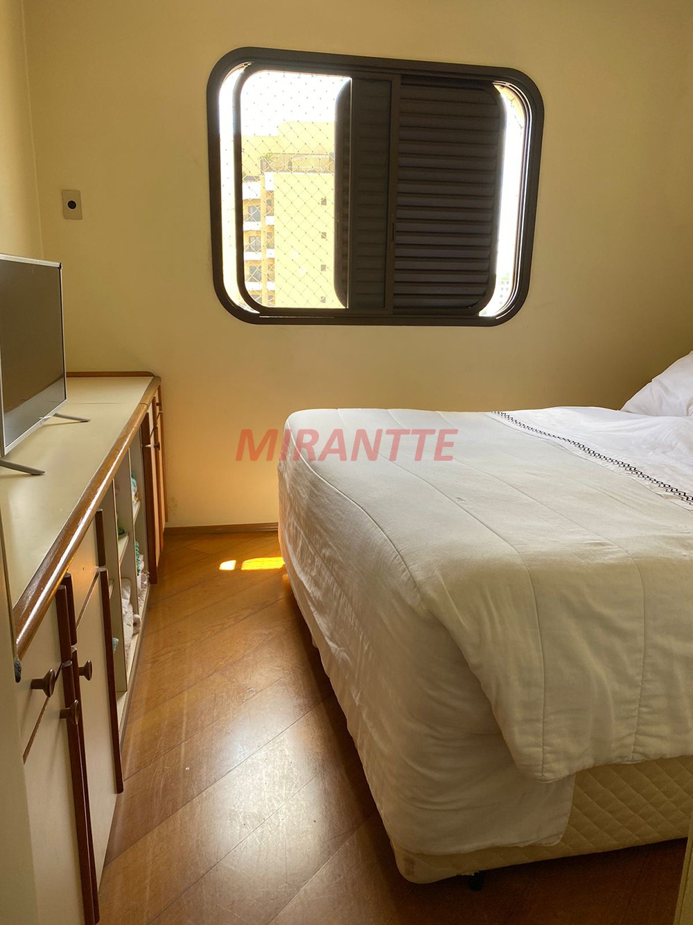 Apartamento de 154m² com 4 quartos em Horto Florestal