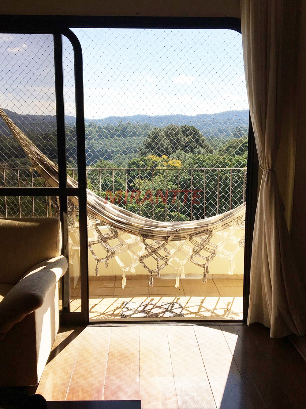 Apartamento de 154m² com 4 quartos em Horto Florestal