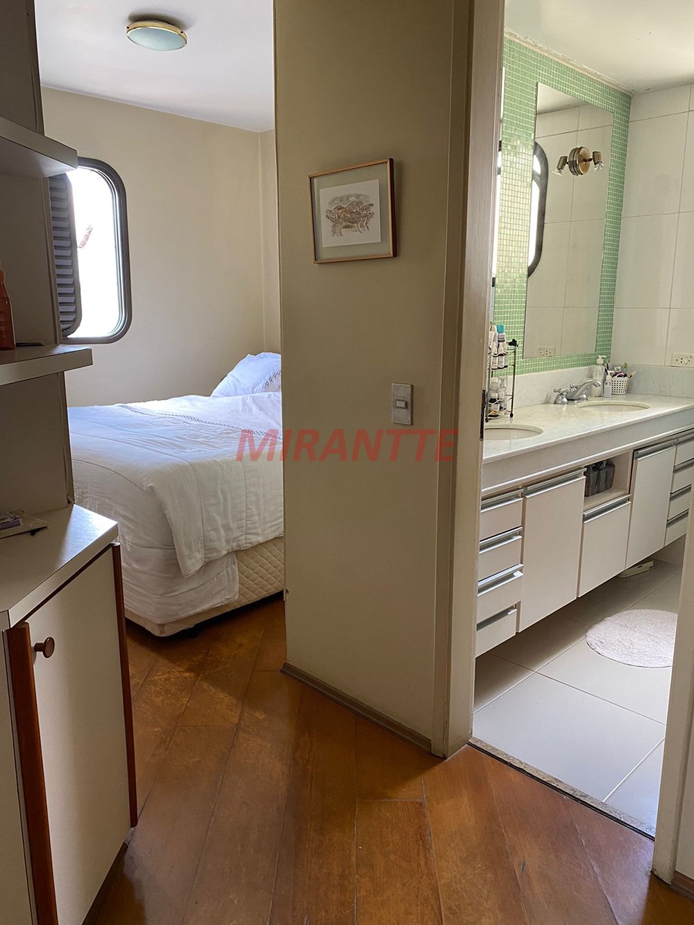 Apartamento de 154m² com 4 quartos em Horto Florestal