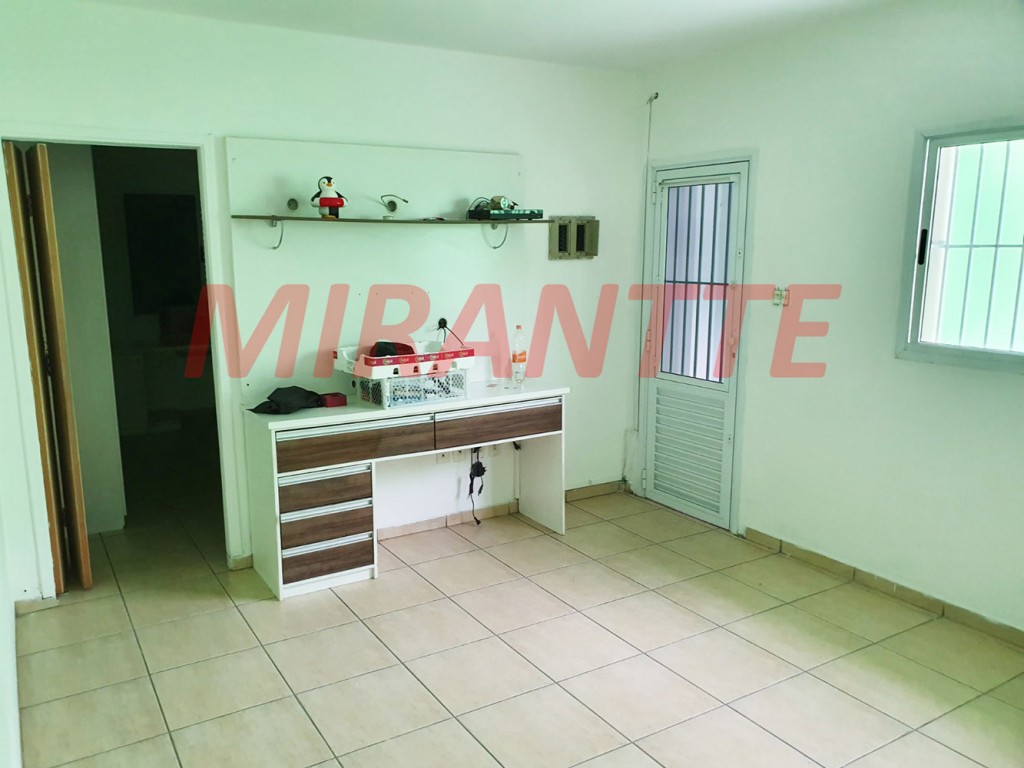 Casa terrea de 100m² com 2 quartos em Vila Nova Carolina