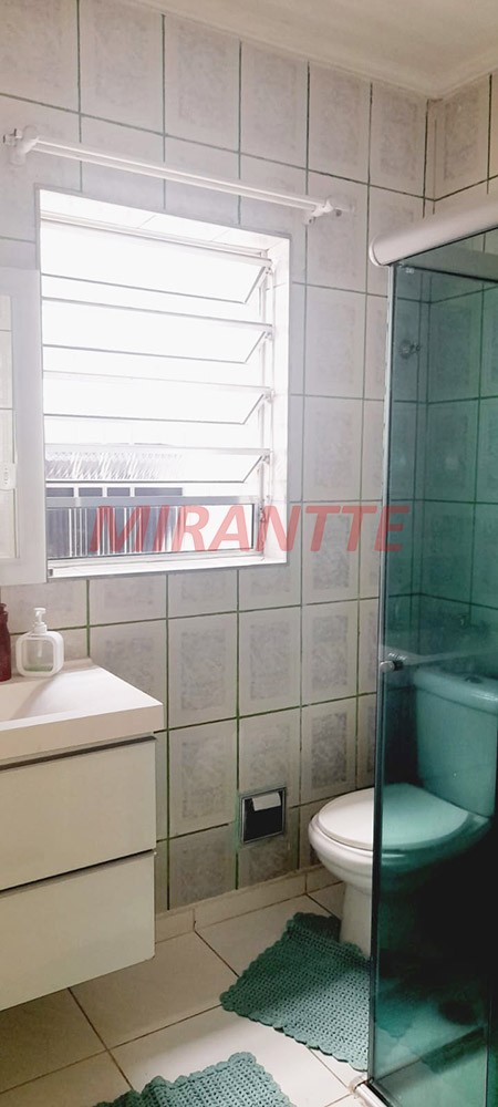 Casa terrea de 68m² com 2 quartos em Vila Galvão