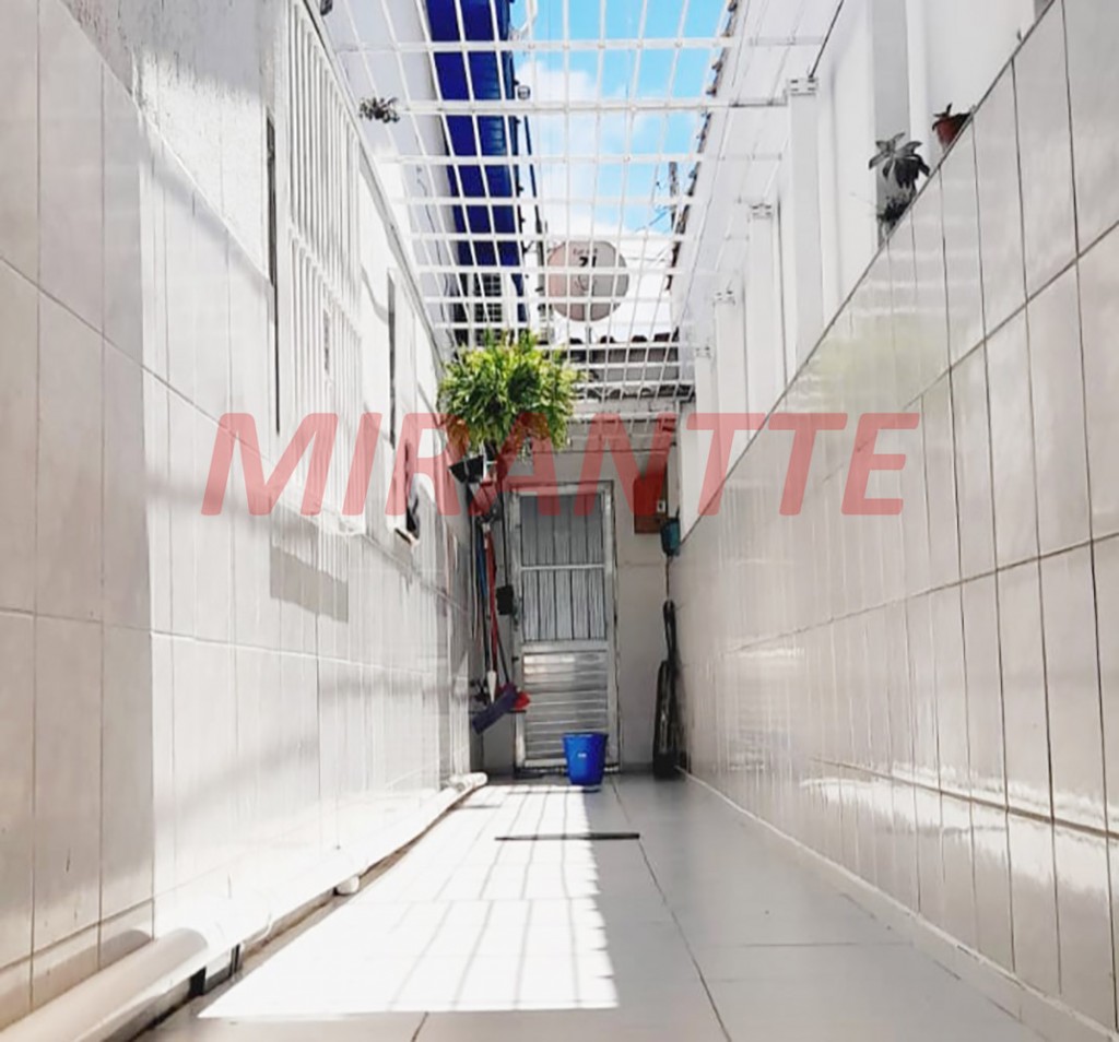 Casa terrea de 68m² com 2 quartos em Vila Galvão