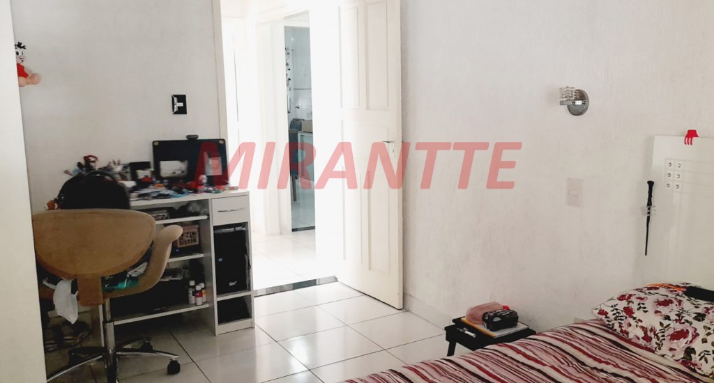 Casa terrea de 68m² com 2 quartos em Vila Galvão