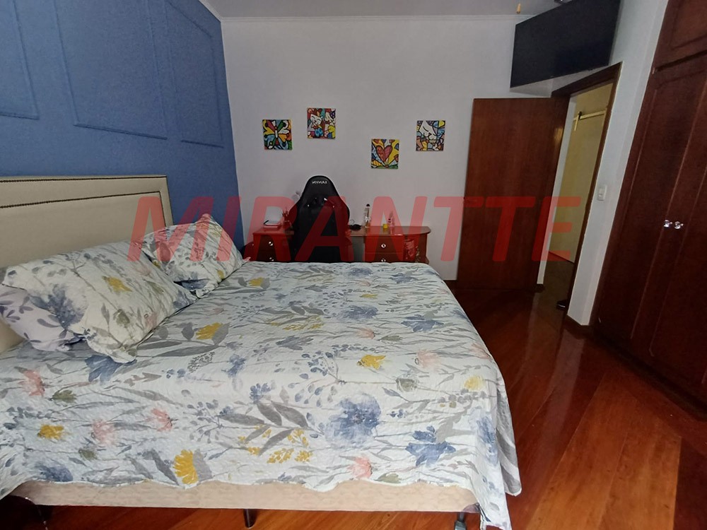 Casa terrea de 250m² com 3 quartos em Vila São Judas Tadeu
