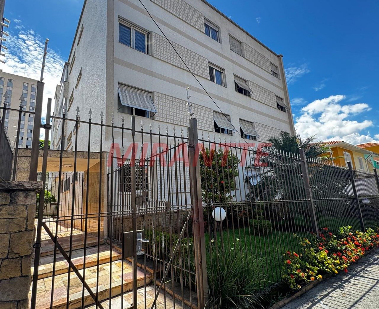 Apartamento de 95m² com 2 quartos em Santana