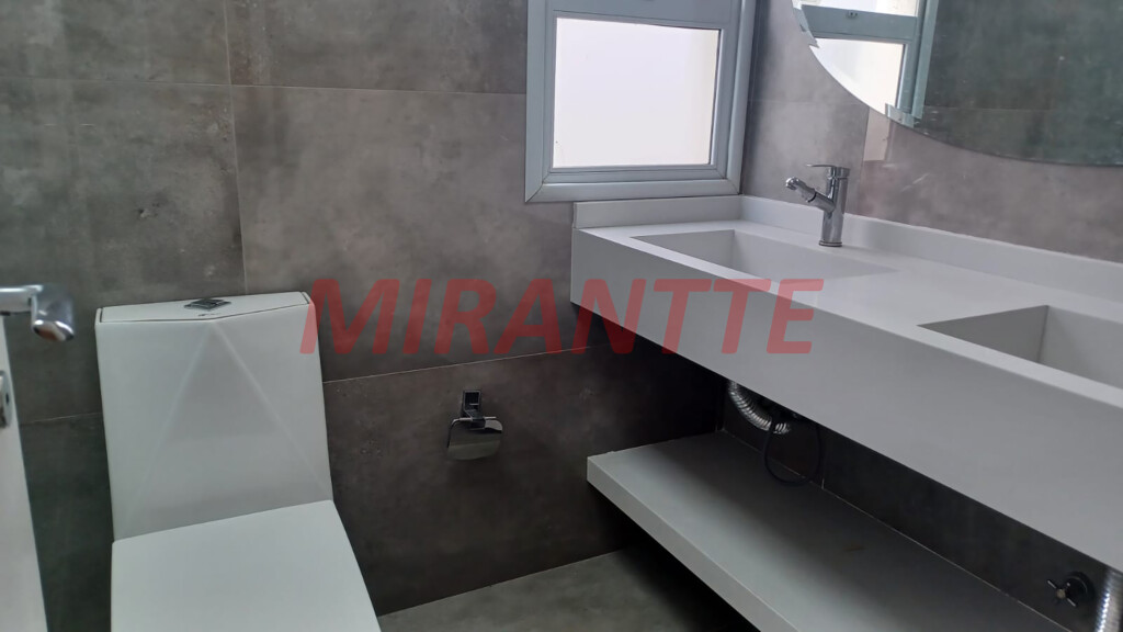 Sobrado de 224m² com 3 quartos em Tremembe