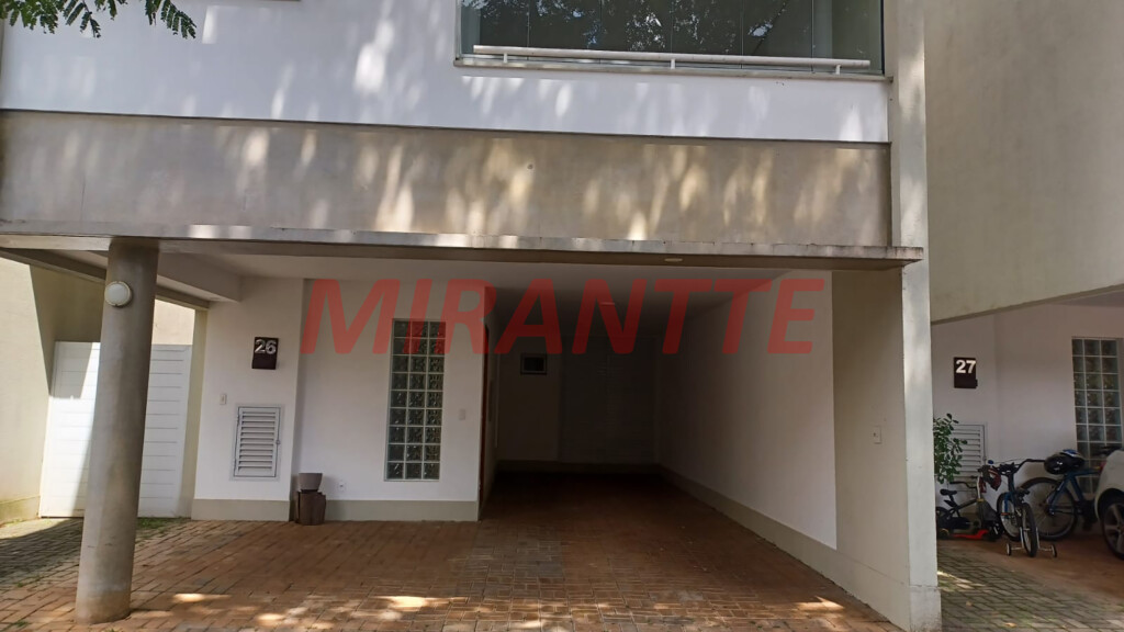 Sobrado de 224m² com 3 quartos em Tremembe