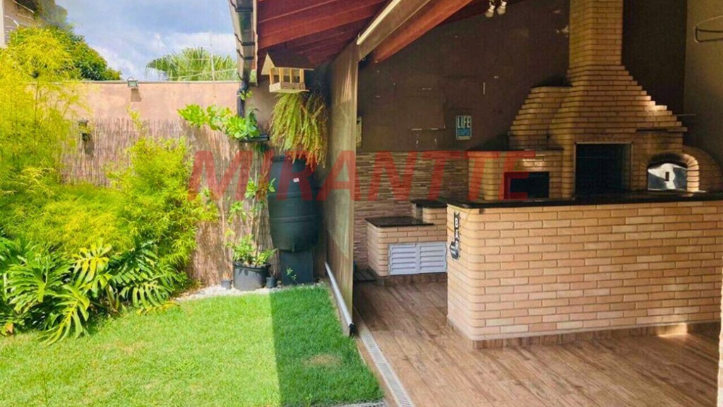 Casa terrea de 250m² com 3 quartos em JARDIM PAULISTA
