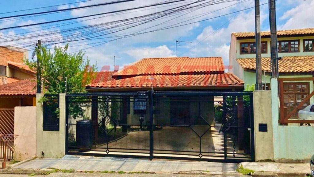 Casa terrea de 250m² com 3 quartos em JARDIM PAULISTA