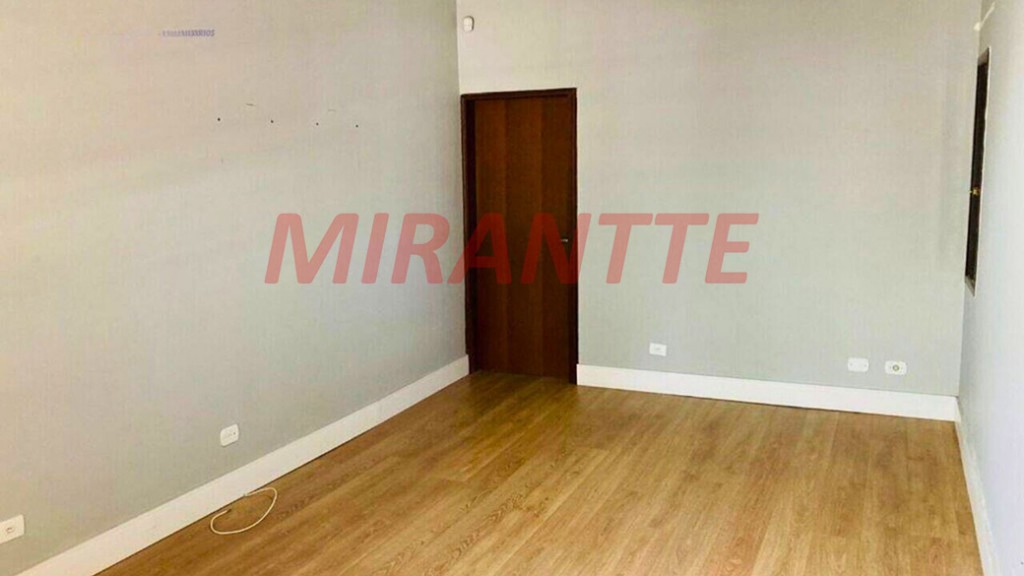 Casa terrea de 250m² com 3 quartos em JARDIM PAULISTA