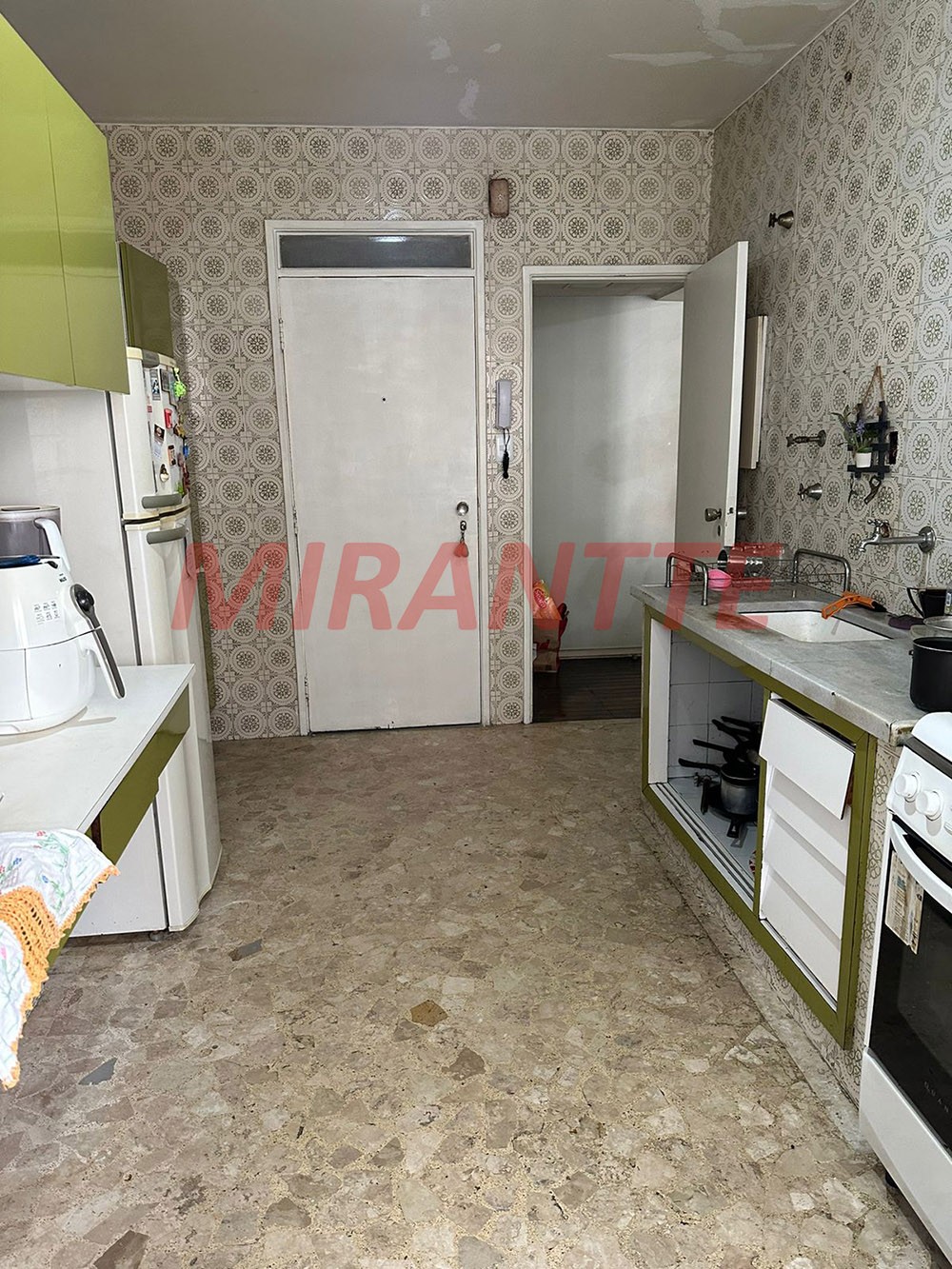 Apartamento de 1.03m² com 3 quartos em Perdizes