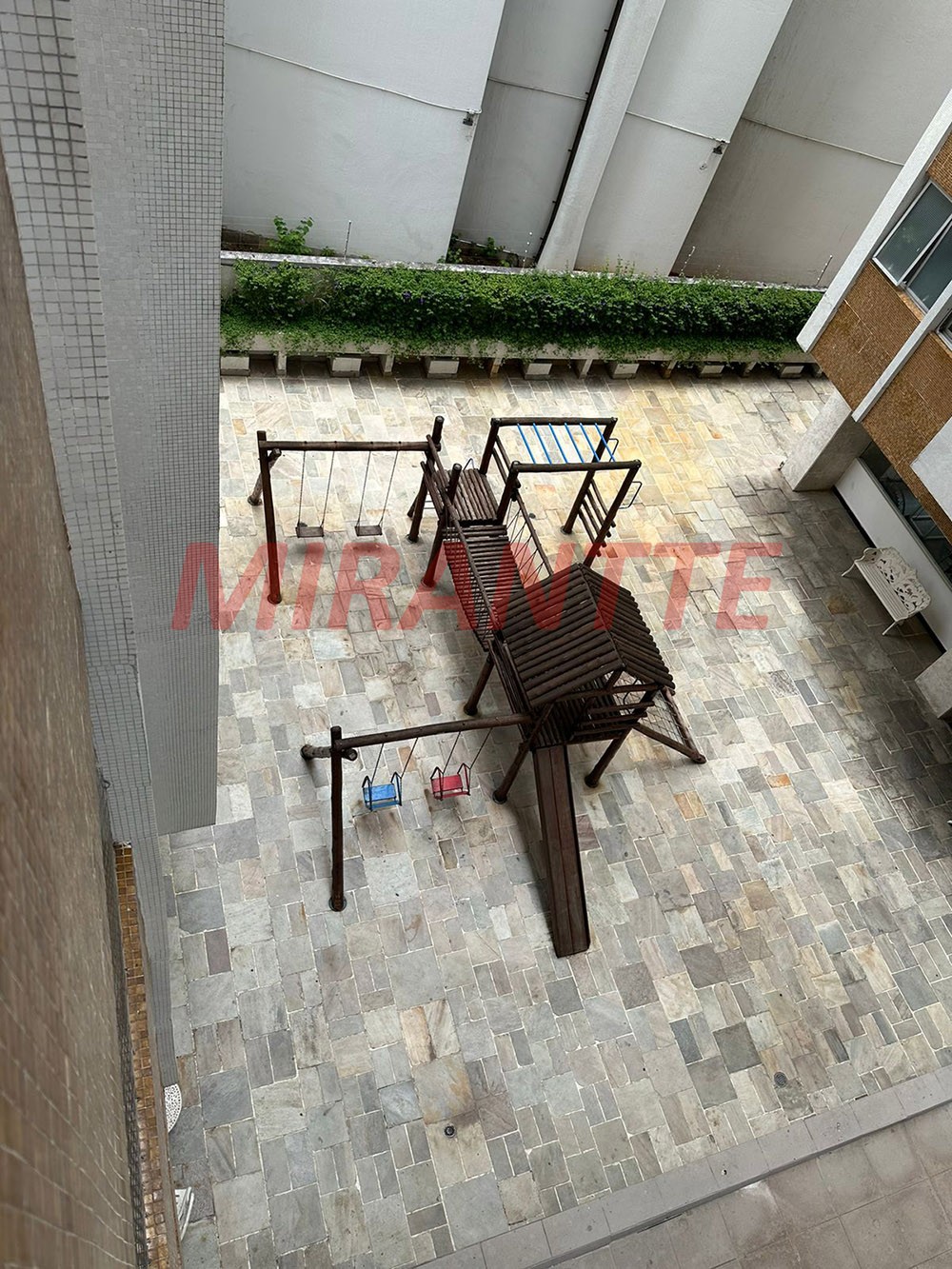 Apartamento de 1.03m² com 3 quartos em Perdizes