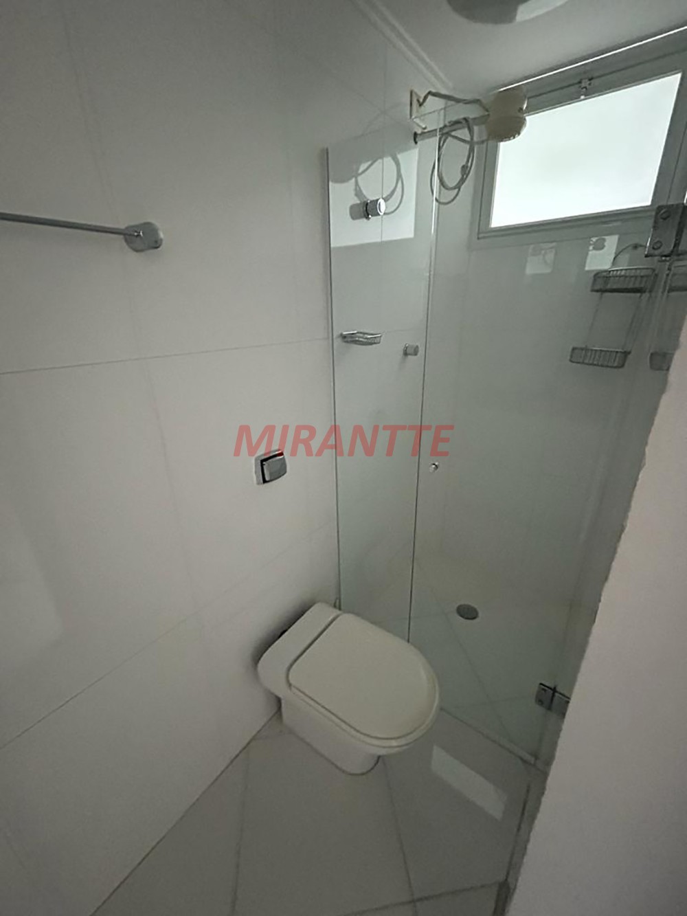 Sobrado de 693m² com 8 quartos em Lapa